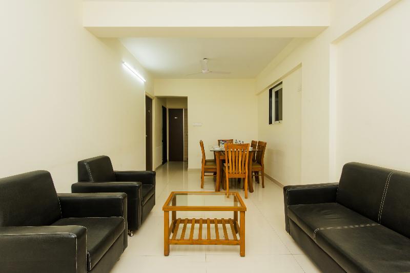 Hotel Levender Bough à Bombay Extérieur photo